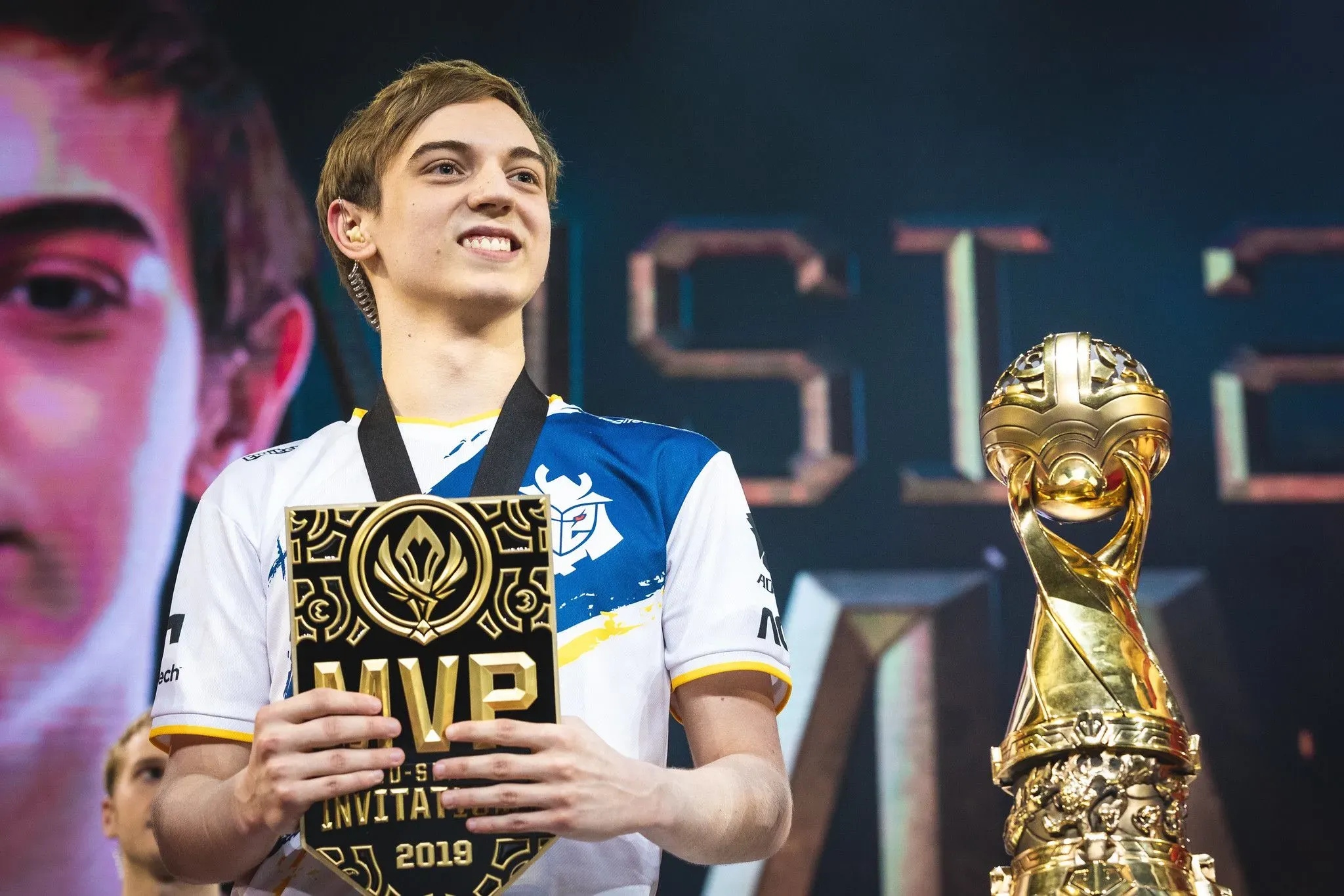 CAPS MVP MSI 
